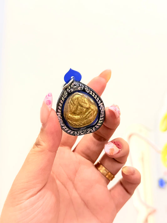 Sovereign Pidta Amulet