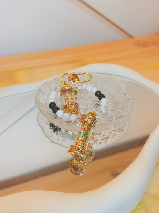 Fortune Magnet Amulet