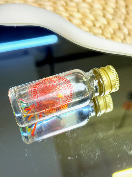 Maha Saneh Divine Oil
