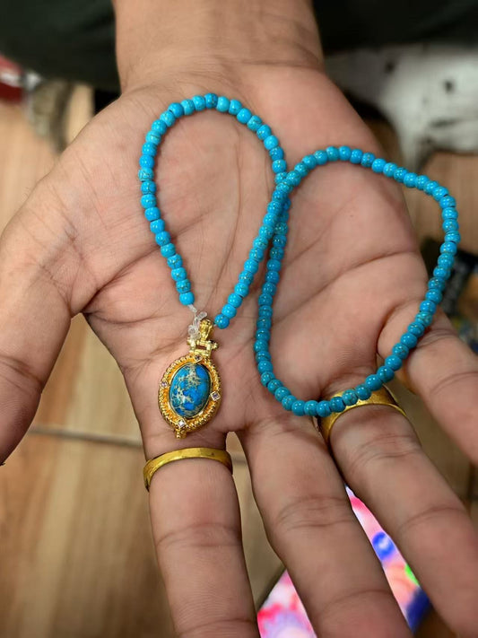 Sovereign Supreme Crown Balm + Necklace (PO)